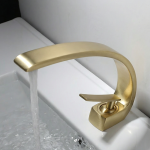 Waterfall style faucet - Image 7